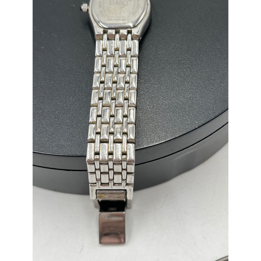 DMQ Diamonique MOP Crystal Accent Roman Numerals Sillver Tone Watch DQ/4018-19.‎ - Picture 11 of 11